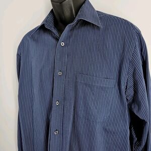 Daniel Cremieux Collection Fine Italian Fabric Size Medium LS Shirt Blue